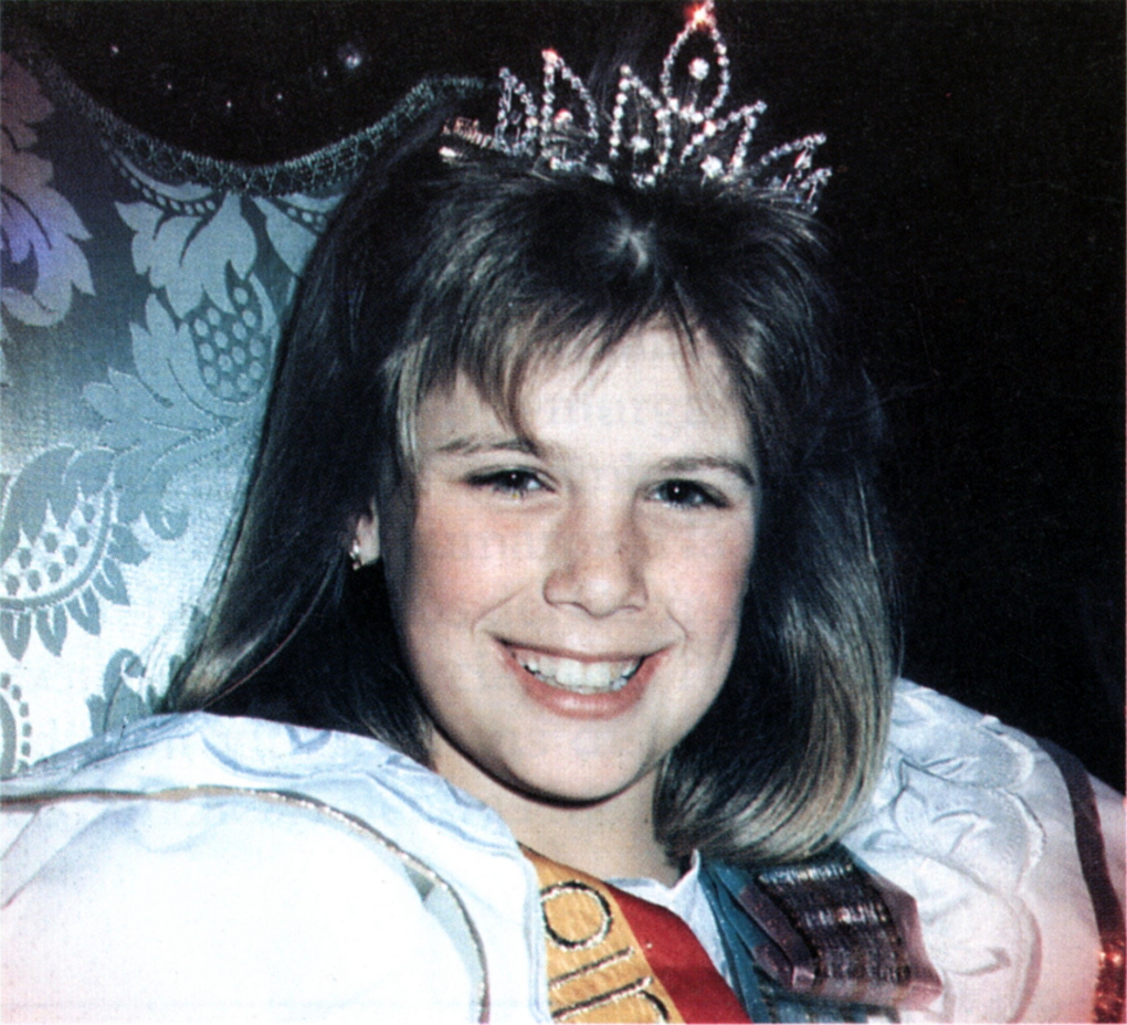 Cristina Silva Contioso, Reina Infantil del Carnaval de Isla Cristina 1990
