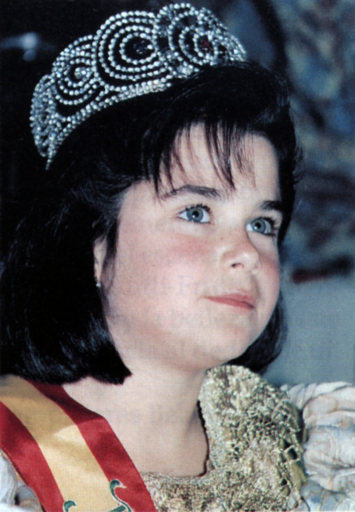 Lina Cazorla Roldán, Reina Infantil del Carnaval de Isla Cristina 1992